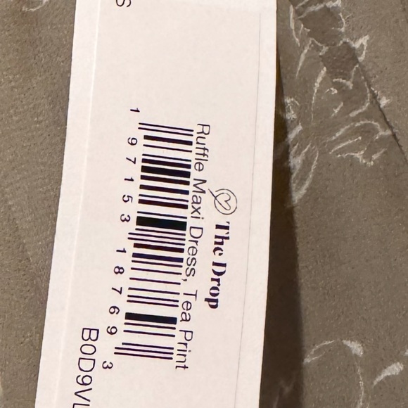 Chic Sage Green Long Sleeve Maxi Dress - Picture 8 of 8